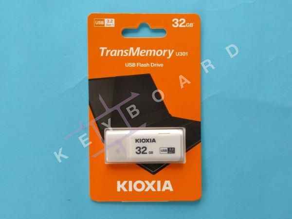 Зовнішній жорсткий диск Kioxia Transmemory U301 32GB